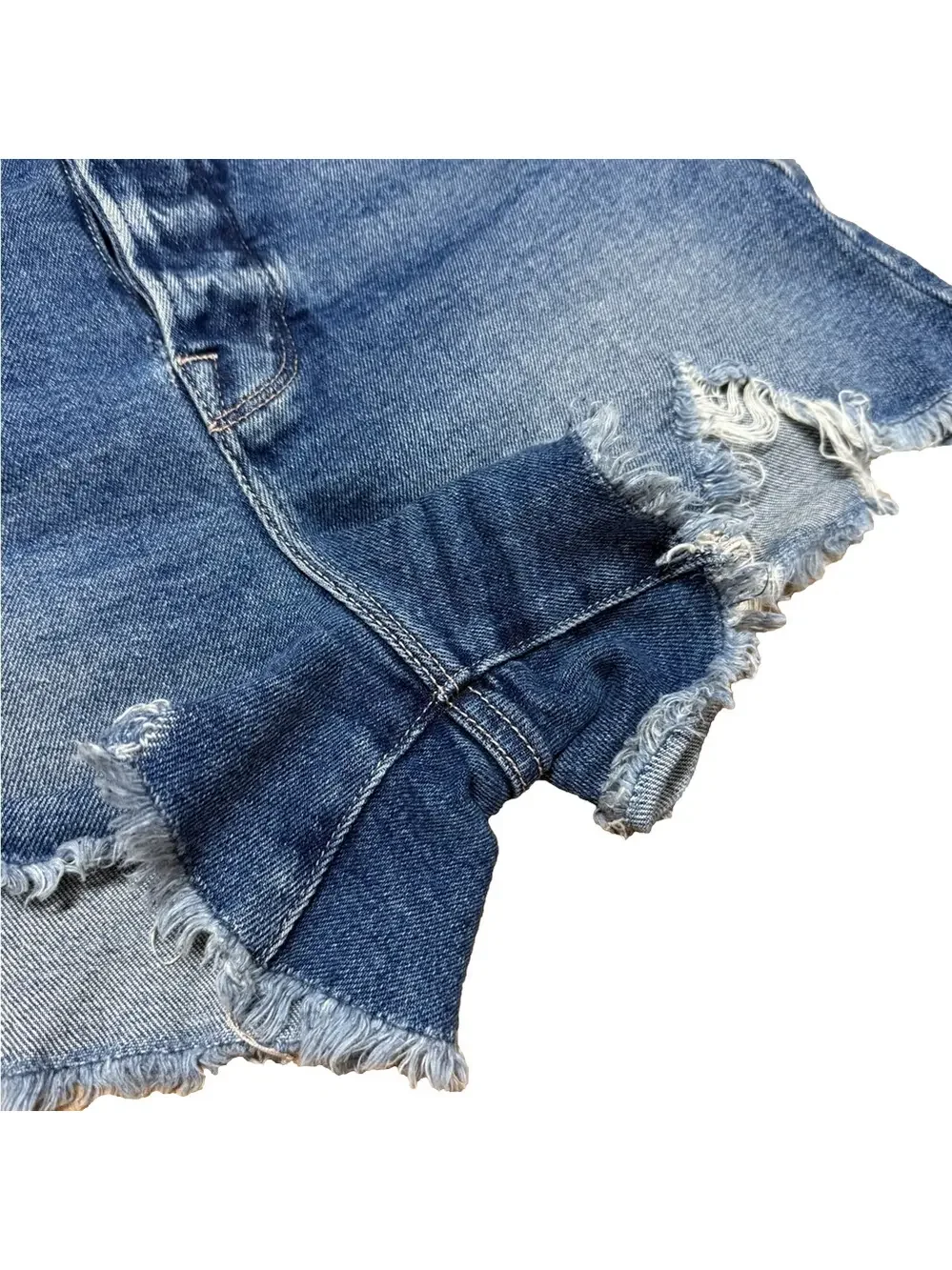 Good American Good 90s Distressed Medium Wash Jean Shorts Women’s Size 4/27